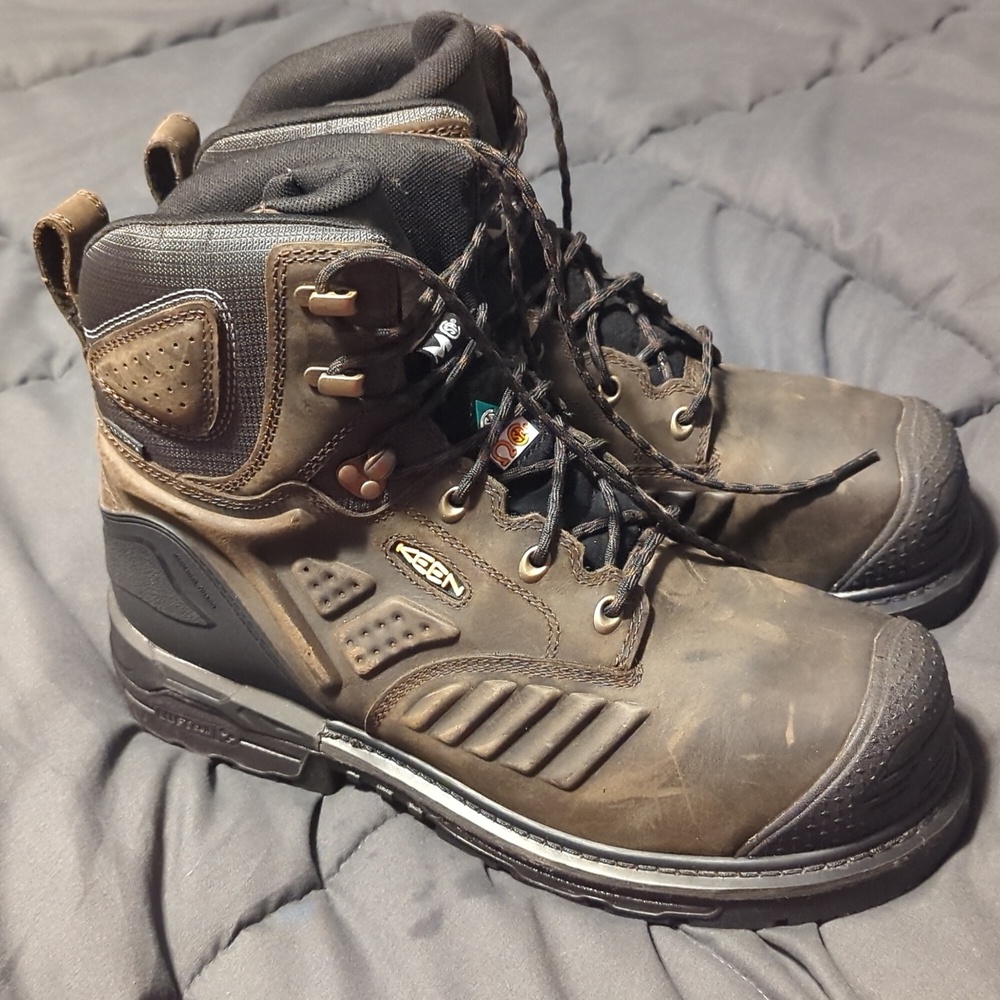 Keen work boots size 12 EE width carbon fiber toe